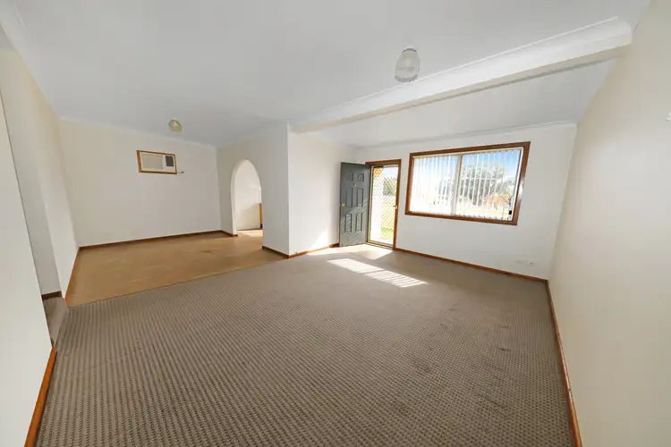 Fifth view of Homely unit listing, 4/97 Simpson Street, Tumut NSW 2720