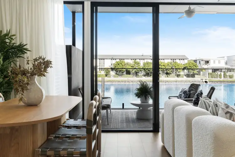 57/35 Grant Avenue, Hope Island QLD 4212
