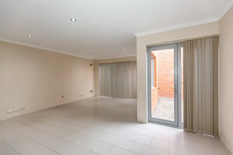 Seventh view of Homely townhouse listing, 4/21 Templeman Place, Midland WA 6056