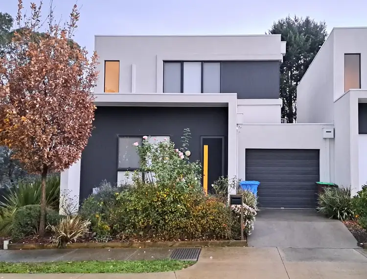 50 Riana Loop