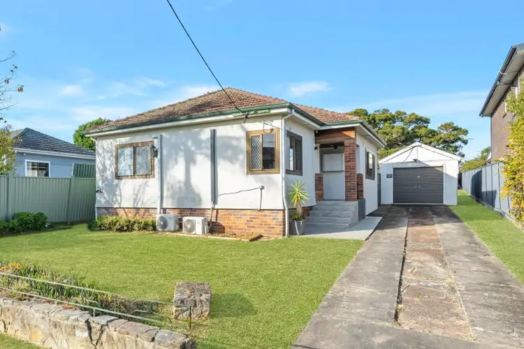 6 Forth Avenue, Condell Park NSW 2200