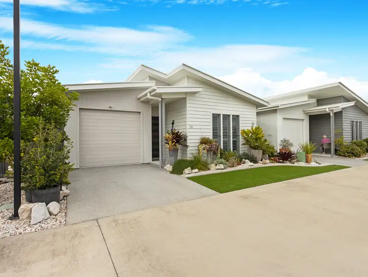 Third view of Homely retirement listing, 10/835 Boat Harbour Drive, Urangan QLD 4655