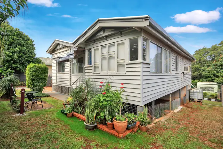 196 Churchill Street, Childers QLD 4660