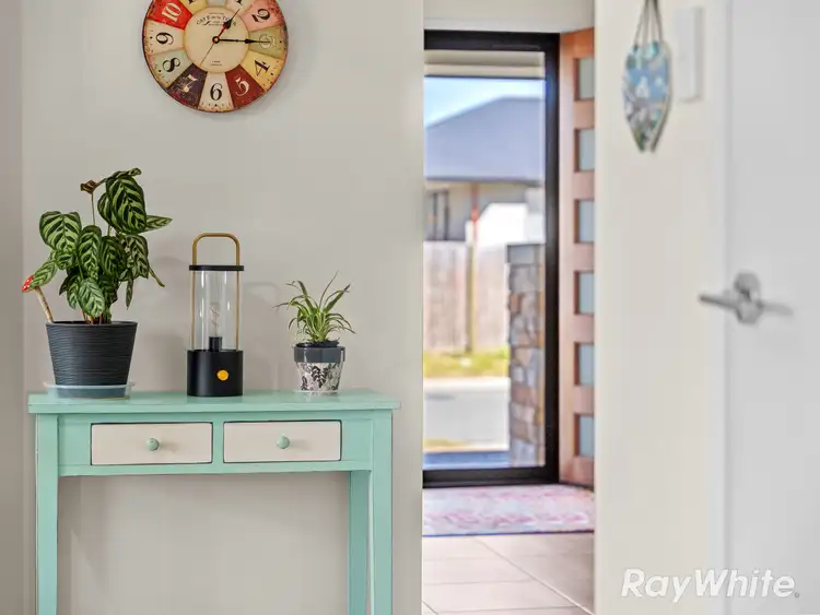 Fifth view of Homely house listing, 4 Nicol Way, Walloon QLD 4306