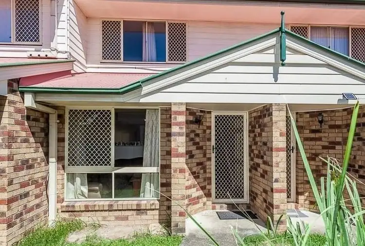 2/22 Mortimer Street, Caboolture QLD 4510