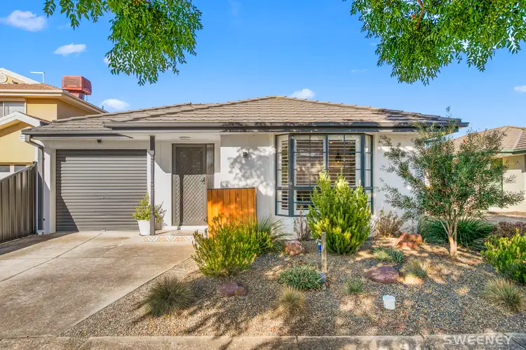 1/49-51 May Avenue, Altona Meadows VIC 3028