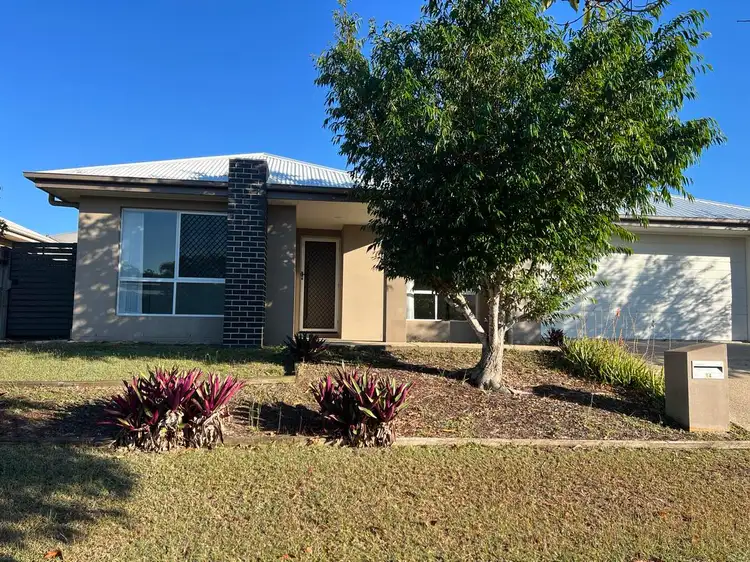 14 Koolivoo Parade, Boyne Island QLD 4680