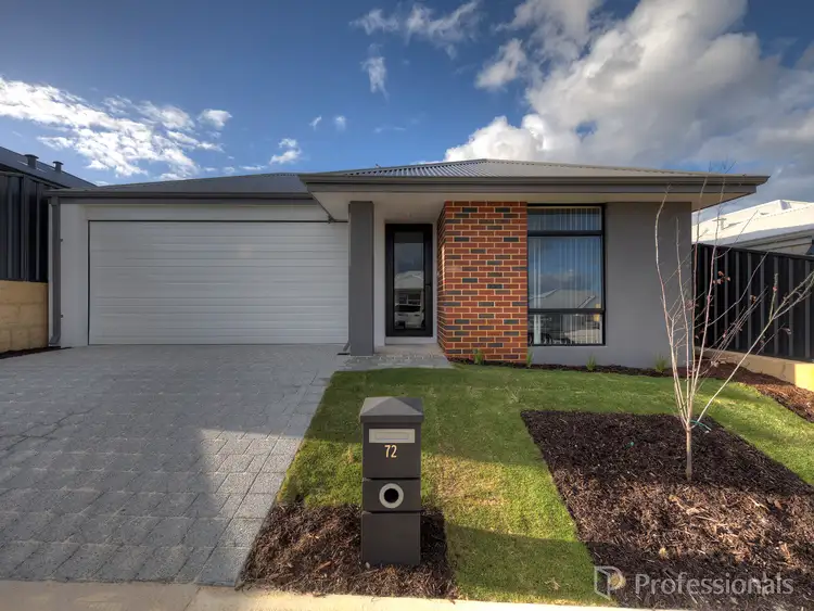 72 Cowaramup Loop, Two Rocks WA 6037