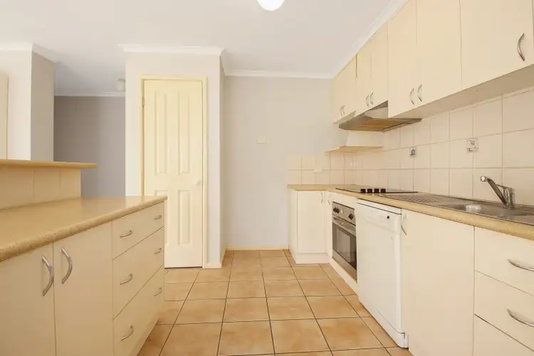 Fifth view of Homely townhouse listing, 2/21 Lindsay Street, Wodonga VIC 3690