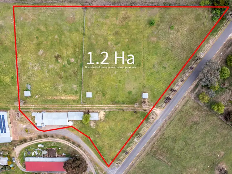 Second view of Homely unit listing, 126 Racecourse Road, Benalla VIC 3672