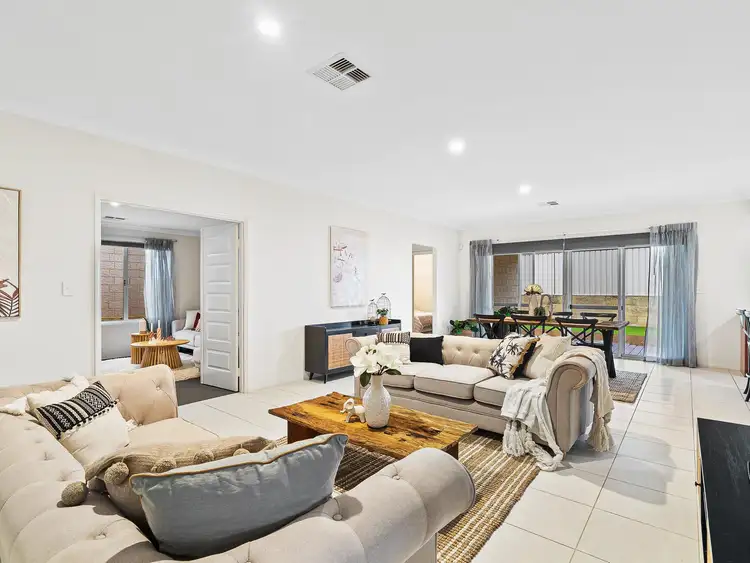 Sixth view of Homely house listing, 36 Longmeadow Vista, Meadow Springs WA 6210