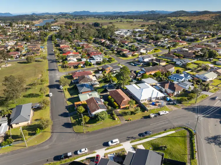 Third view of Homely block of units listing, 1 & 2/72 Wingham Road, Taree NSW 2430