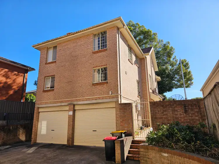 2/29 Claremont Street, Campsie NSW 2194