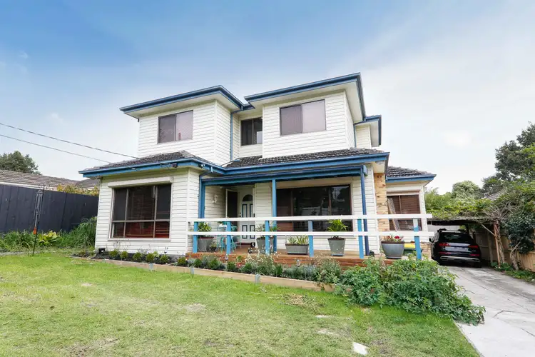 13 Middleborough Road, Burwood VIC 3125