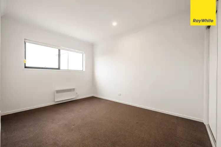 Fifth view of Homely house listing, 12 Antrim Walk, Strathtulloh VIC 3338