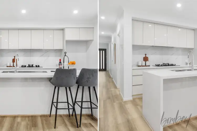 Sixth view of Homely house listing, 18 Kenmare Approach, Wollert VIC 3750