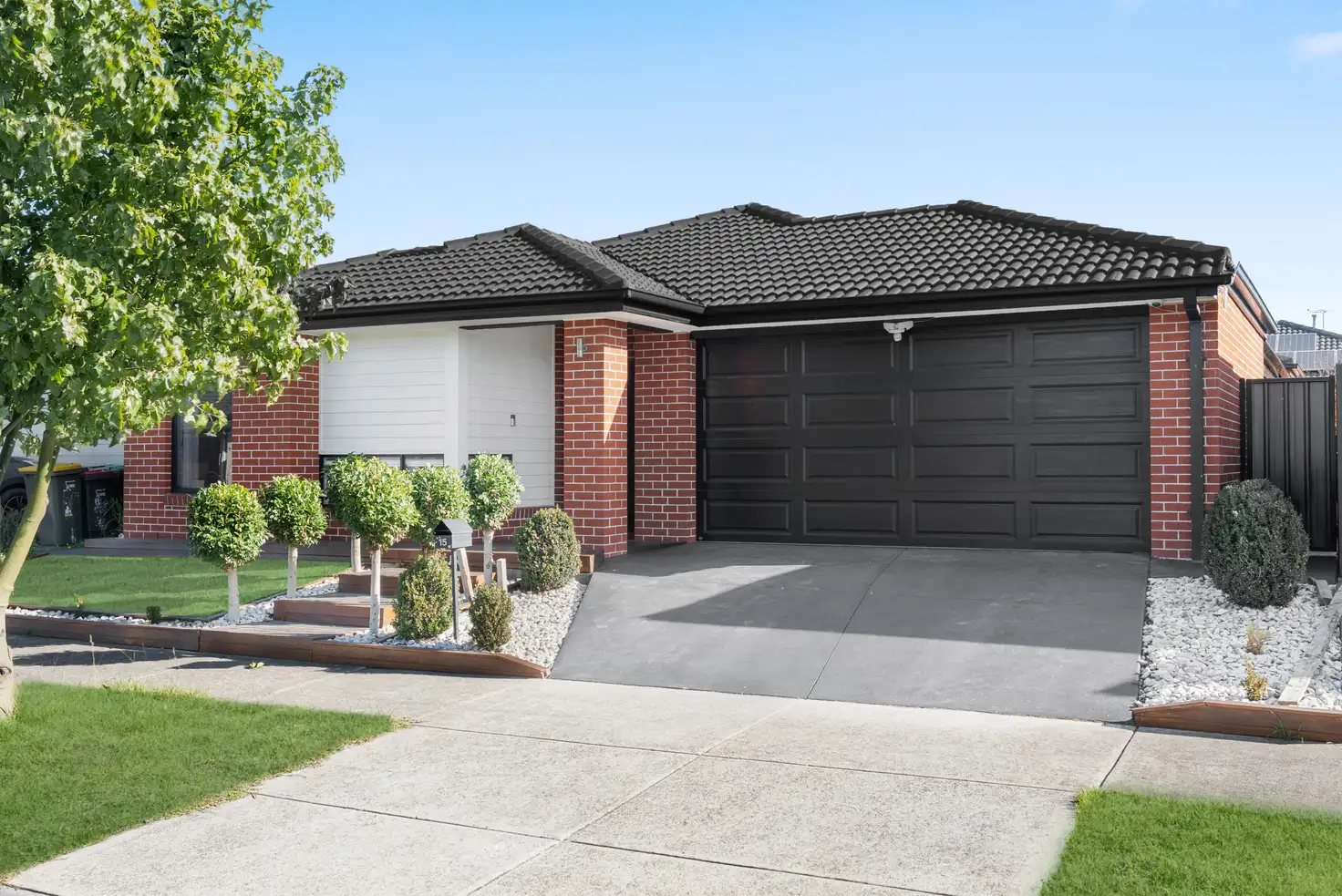 Main view of Homely house listing, 15 Loudon Circuit, Craigieburn VIC 3064