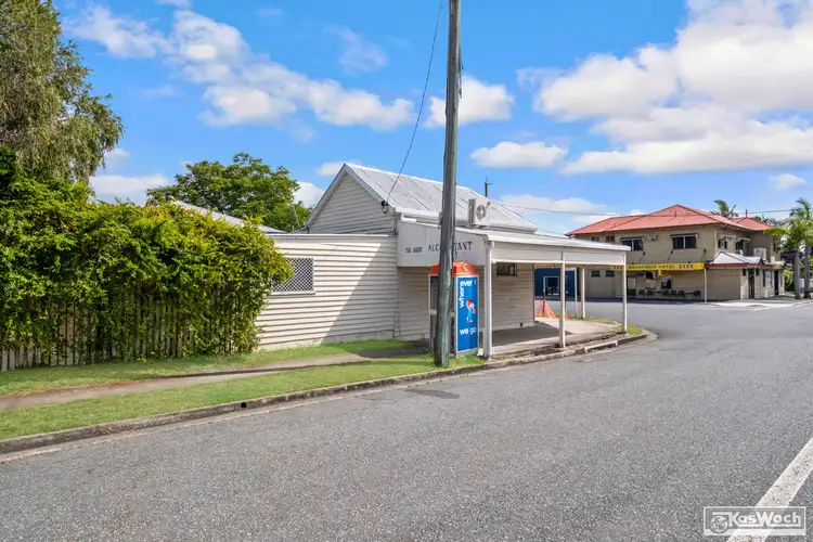 102 West Street, The Range QLD 4700