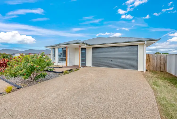 2 Thornbill Close, Branyan QLD 4670