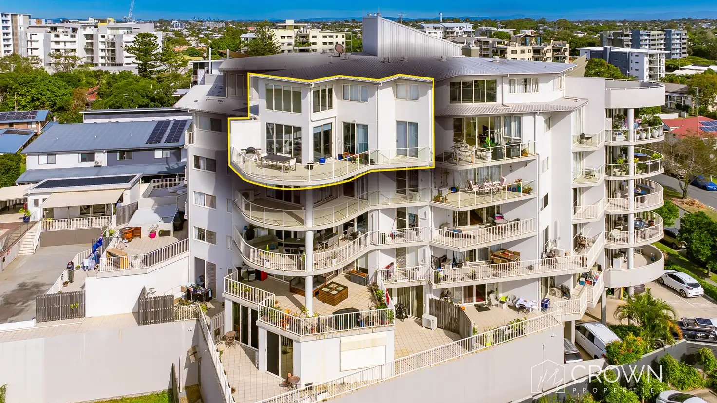 Redcliffe 3房  Top-Floor Penthouse Living with Captivating Views - Watermark North