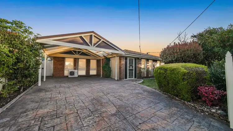 4 Inglebrae Court, Noble Park North VIC 3174
