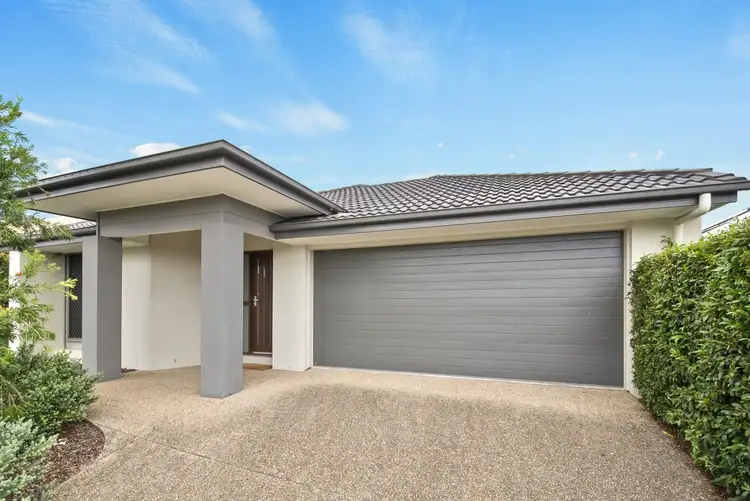 15 Magnetic Terrace, North Lakes QLD 4509