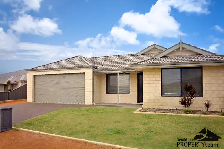 8 Stormking Loop, Wandina WA 6530
