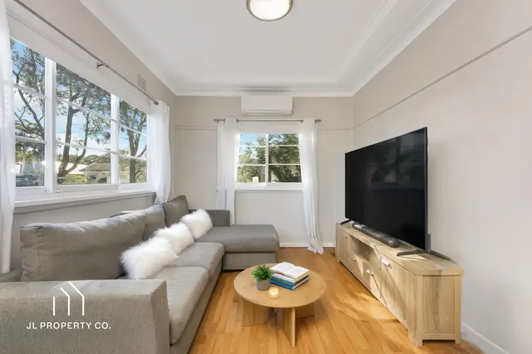 42 Hobart Avenue, Umina Beach NSW 2257