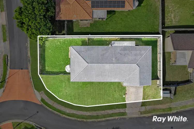 1 Nathan Close, Redbank Plains QLD 4301