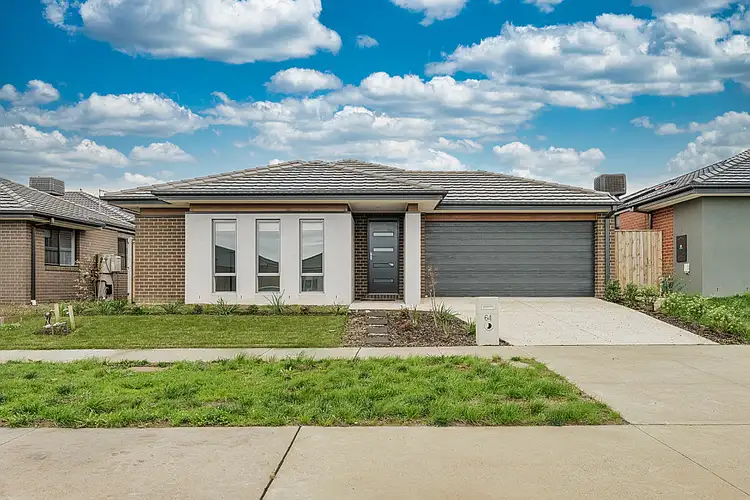 64 Grande Belmond Avenue, Clyde VIC 3978