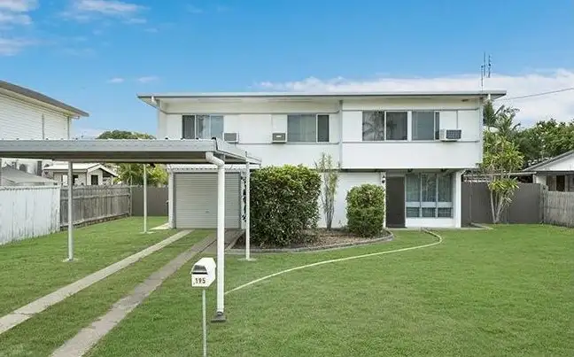 195 Upper Miles Avenue, Kelso QLD 4815