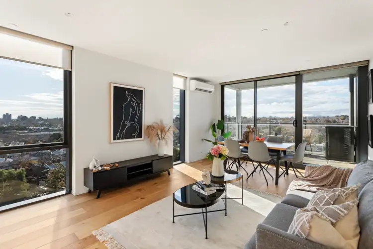 8E Evergreen Mews