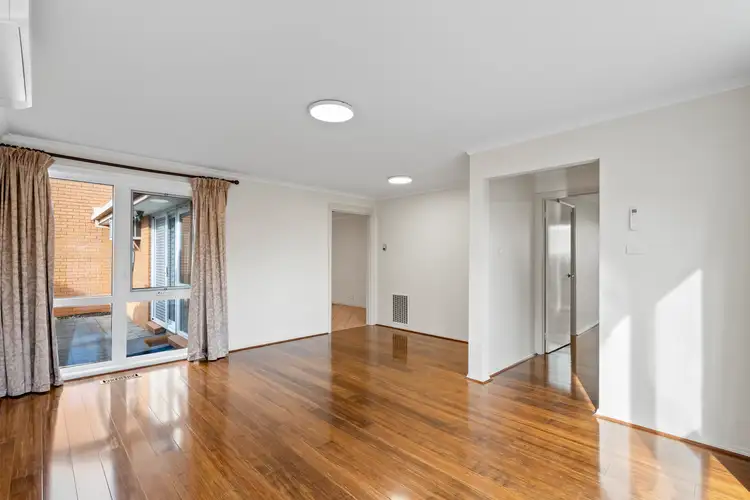 2/14 Brosa Avenue, Bentleigh East VIC 3165