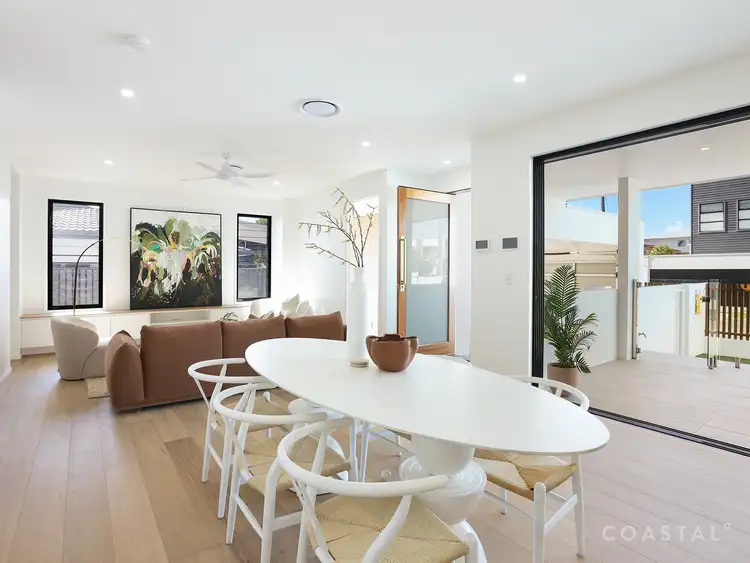 2 Helena Street, Biggera Waters QLD 4216