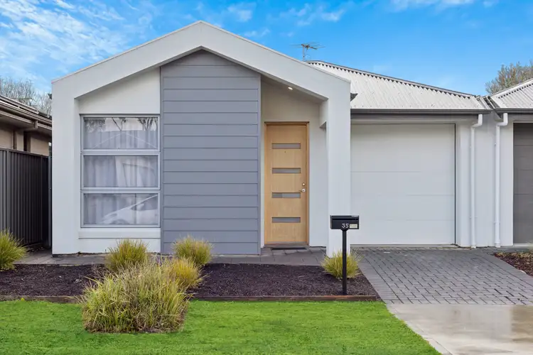 35 Whittaker Terrace, Mount Barker SA 5251