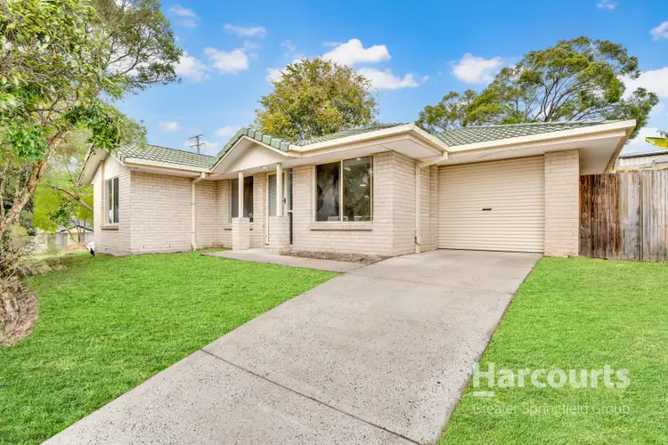 4 Christine Crescent