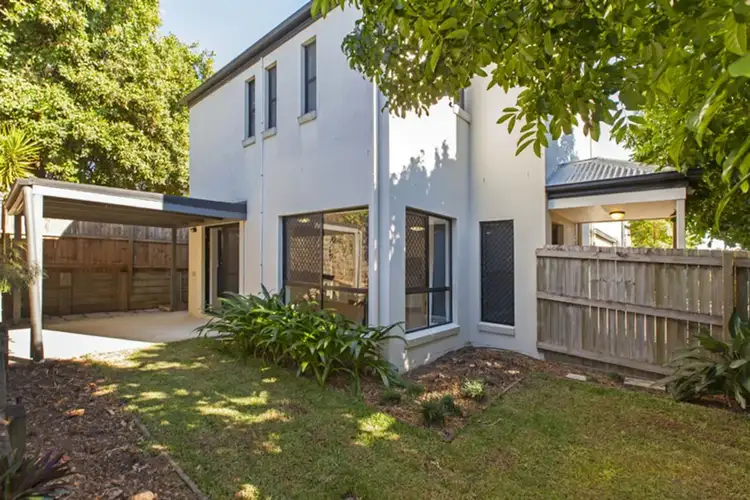 2/48 Grays Road, Gaythorne QLD 4051