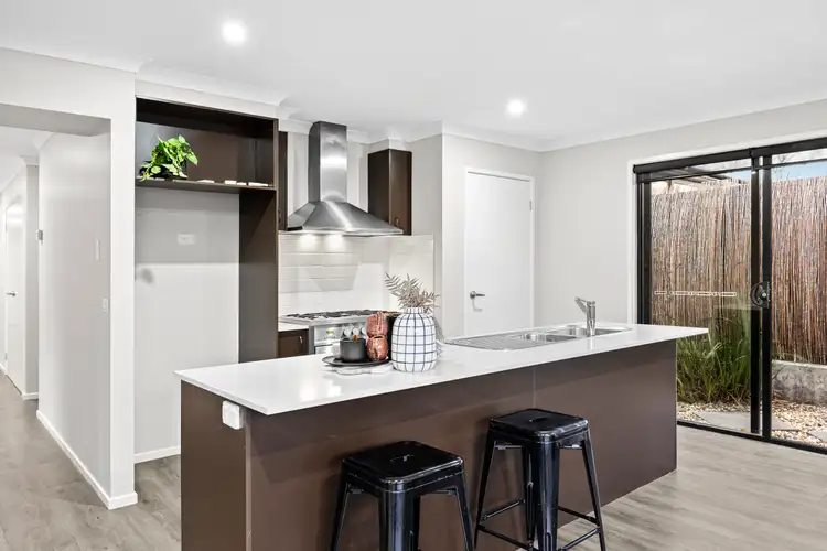 Fifth view of Homely house listing, 6 Avalon Crescent, Cranbourne East VIC 3977