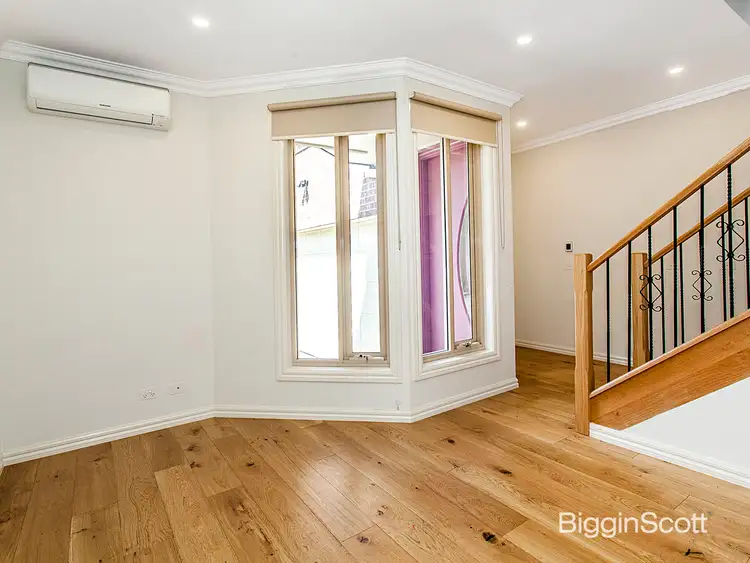 Fifth view of Homely house listing, 2/21 Melinga Crescent, Chadstone VIC 3148