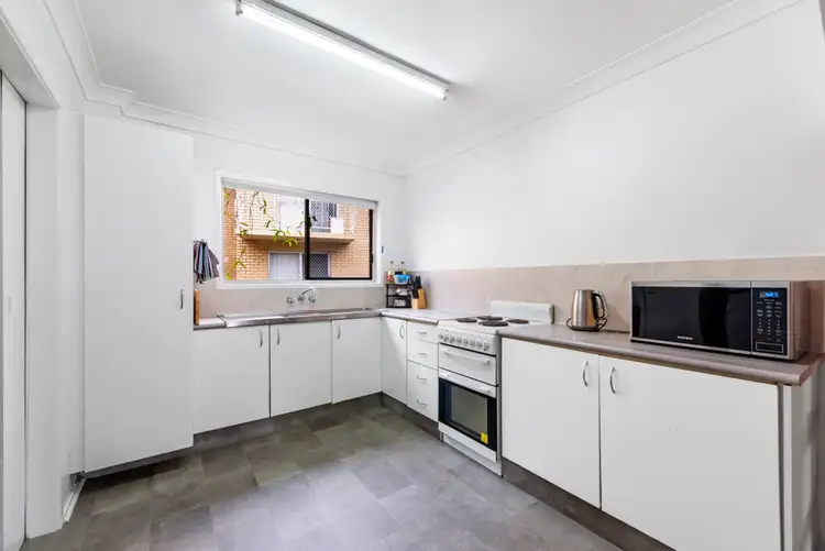 Fourth view of Homely apartment listing, 3/109 High Street, Southport QLD 4215