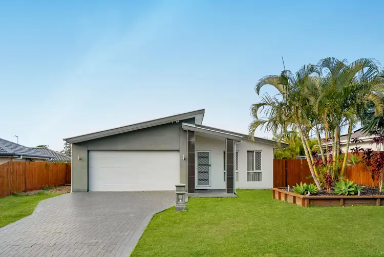 4 John Crescent, Pimpama QLD 4209