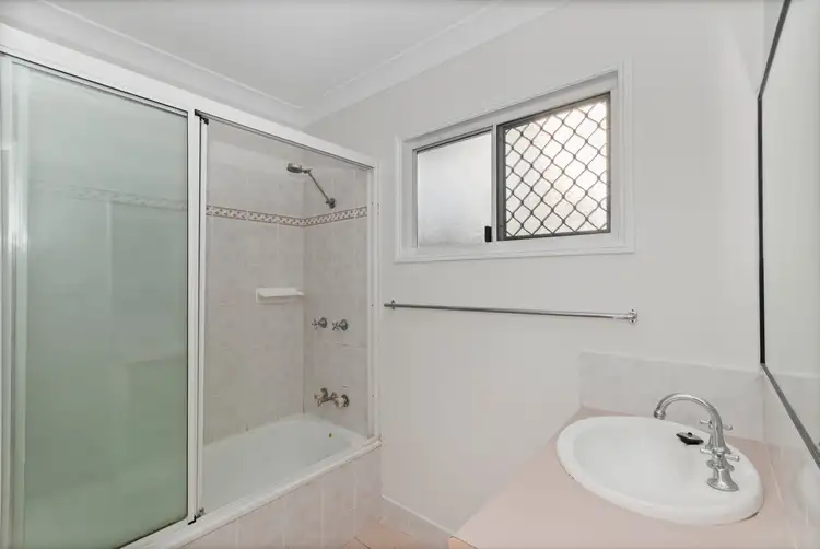 Sixth view of Homely apartment listing, 2/102 Cook Street, North Ward QLD 4810