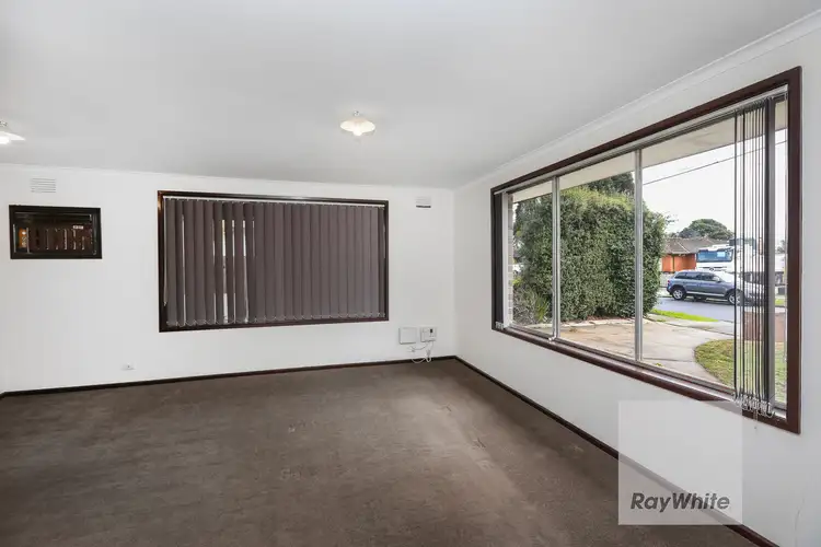 Fourth view of Homely house listing, 10 Wolverton Drive, Gladstone Park VIC 3043