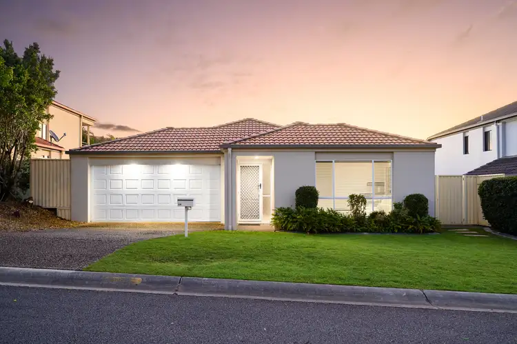 64 Tiger Drive, Arundel QLD 4214