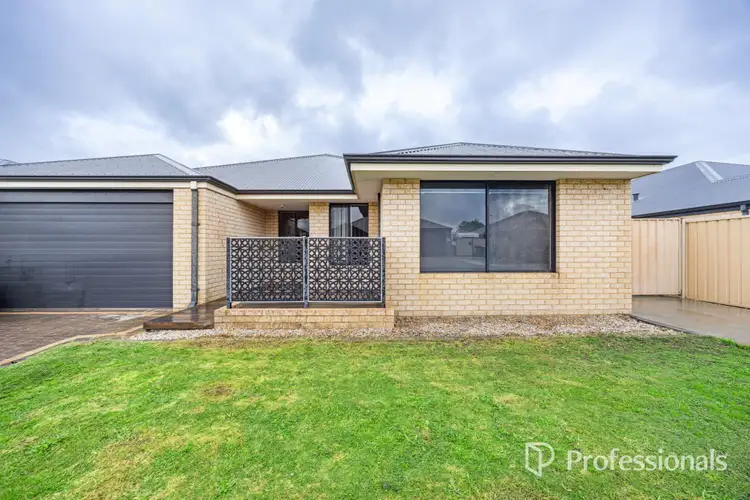 15 Edenhope Road, Australind WA 6233