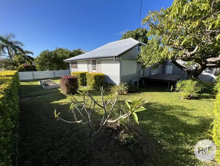 78 Livingstone Street, West End QLD 4810