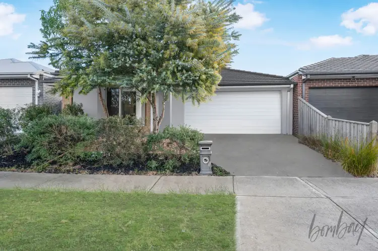 62 Ellscott Boulevard, Mickleham VIC 3064