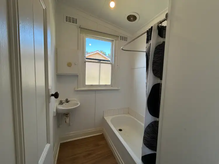 Third view of Homely unit listing, 2/4 Woods Avenue, Mordialloc VIC 3195