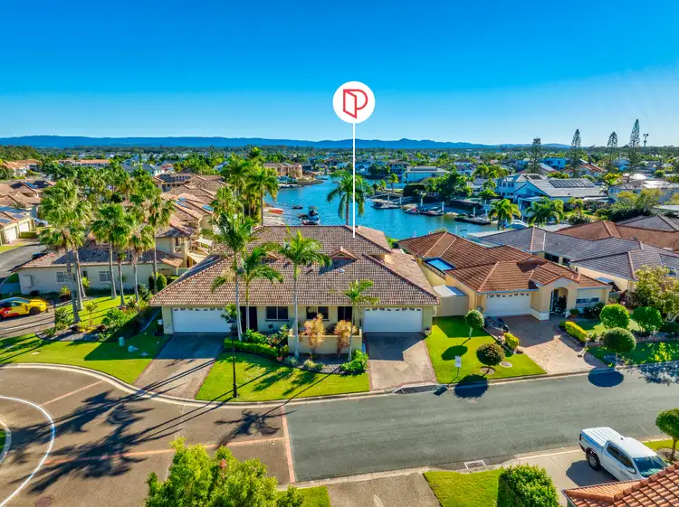 21/76 Bayview Street, Runaway Bay QLD 4216