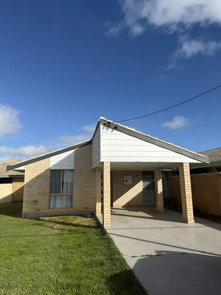 290B Sixth Street, Wonthella WA 6530